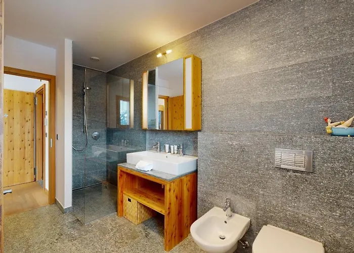 Etoiles Des Neiges Luxe & Jacuzzi 12 Pers By Alpvision Residences Chalet *